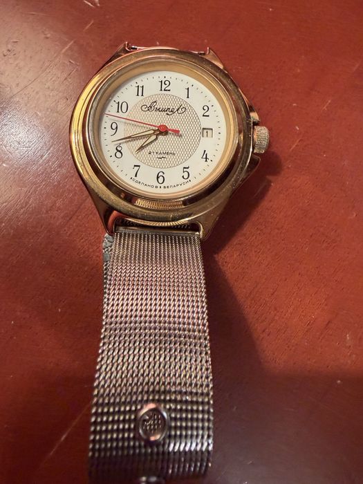 Годиники наручні по 1000 грн., за штуку