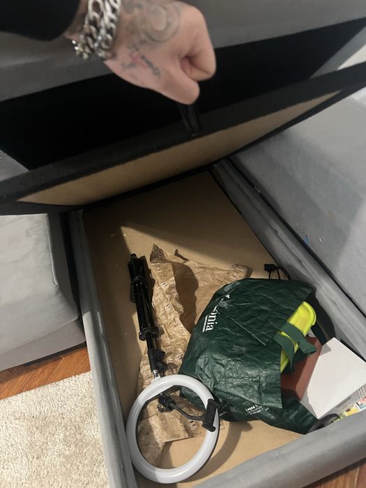 Sofá Cinzento c/ Chaise Longue + 2 Bancos e Arrumação