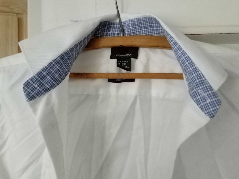 prawie NOWA premium bawełniana koszula chłopięca biała XS męska