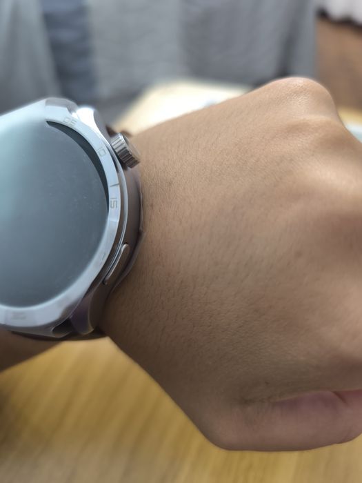 Huawei gt4 smartwatch