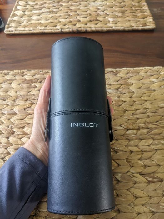Inglot tuba (etui) na pędzle do makijażu