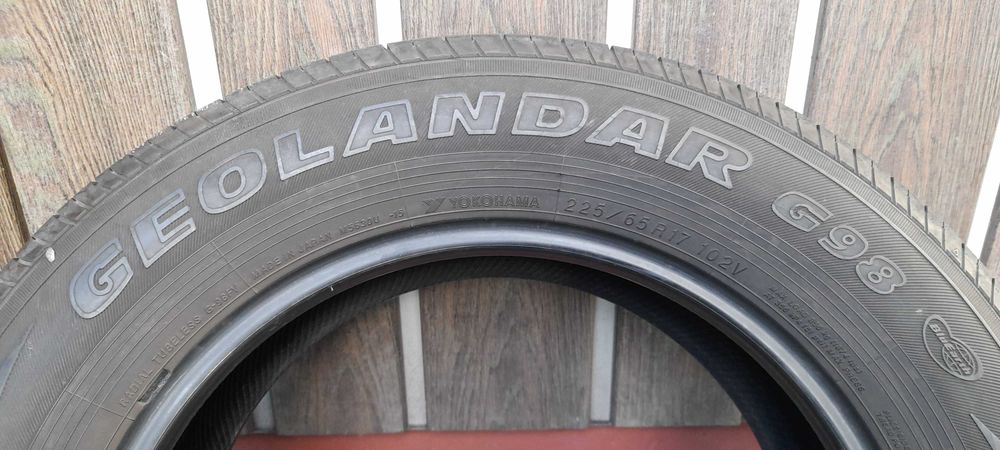 Opony letnie  Yokohama  225/65 R17 V     102V