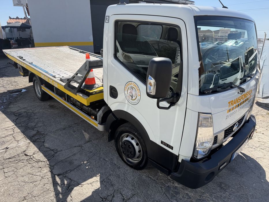 Pronto socorro Nissan Cabstar NT400 2018