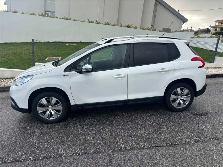 Peugeot 2008 1.2 Style Nacional