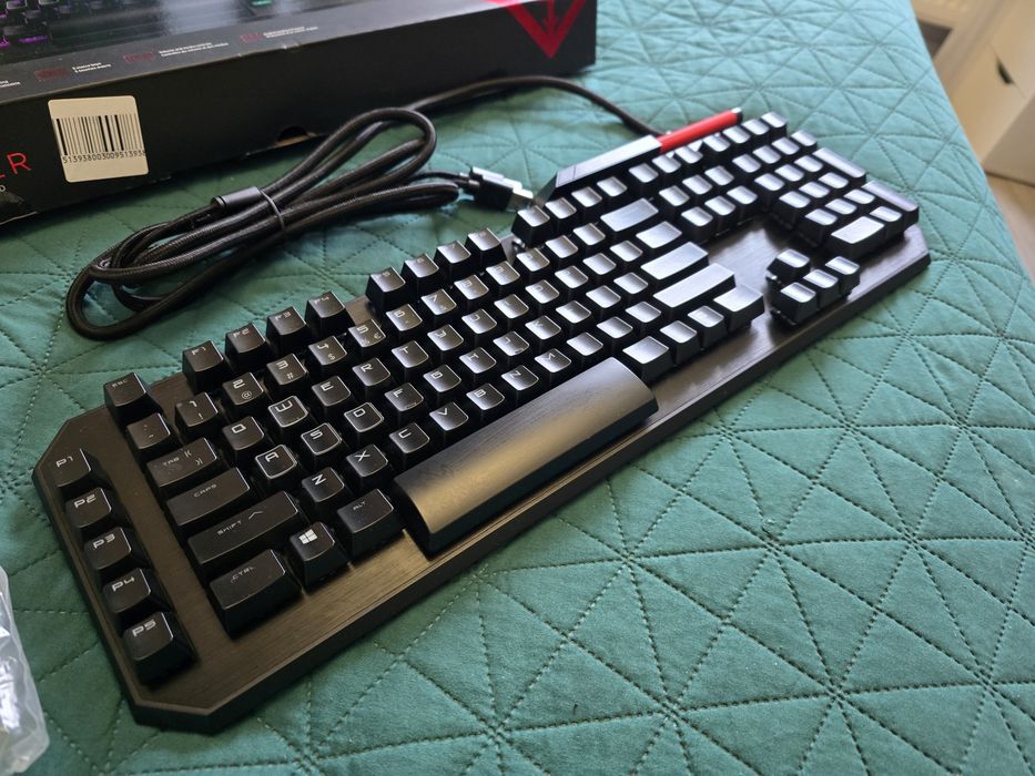 Klawiatura gamingowa HP OMEN Sequencer RGB – optyczno-mechaniczna