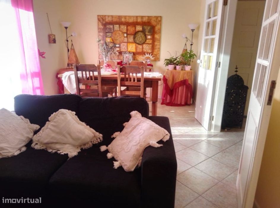Apartamento T3 +2 c/ jardim privativo – Buarcos — Buarcos, Coimbra