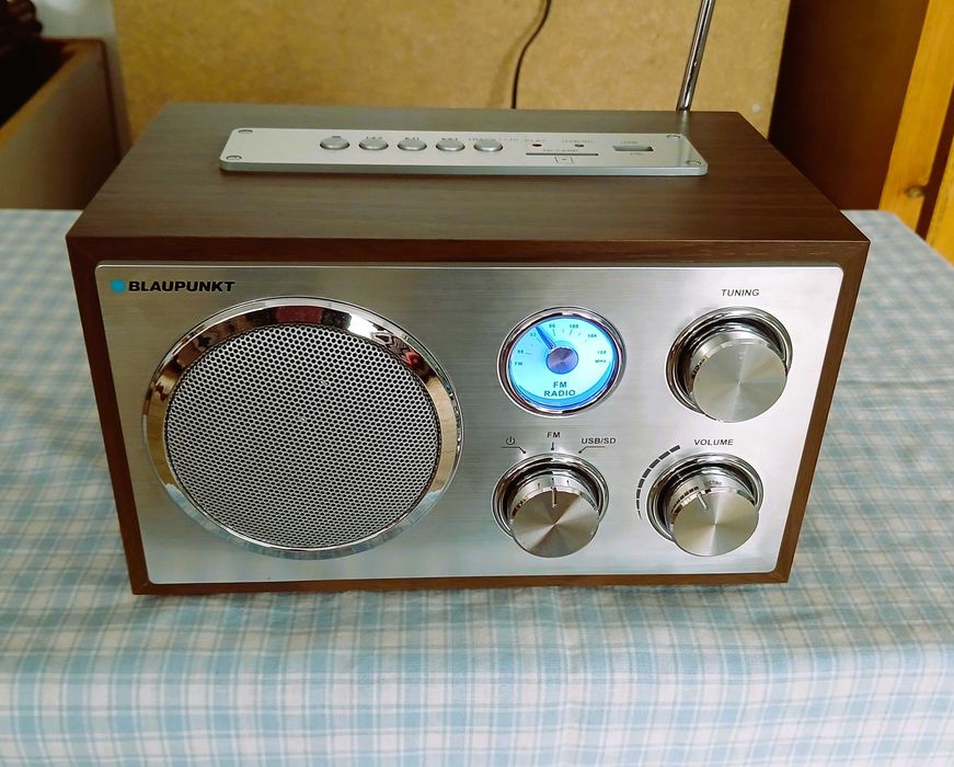 Rádio Blaupunkt RXN 19