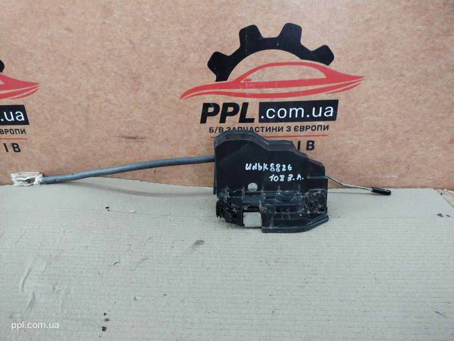 BMW 3 F30 F31 2011-2018 Замок двери задней левой 4 pin 7229459