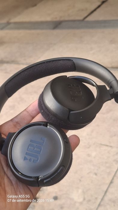 Fones JBL Bluetooth