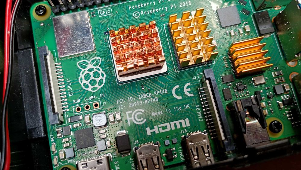 Raspberry Pi 4 model B  4GB w obudowie Labists