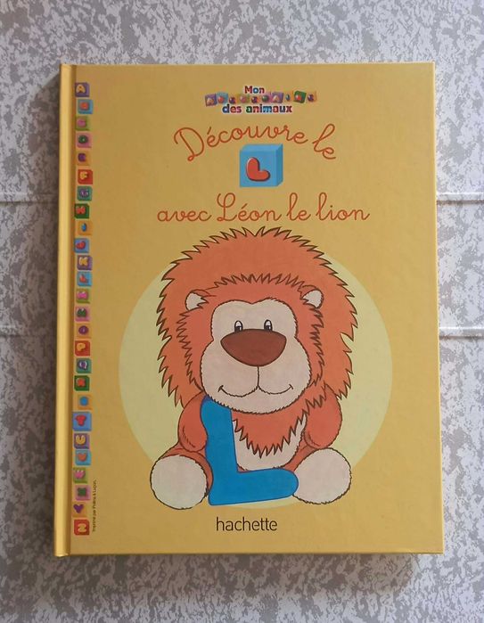 Livro infantil "Mon abécédaire des animaux