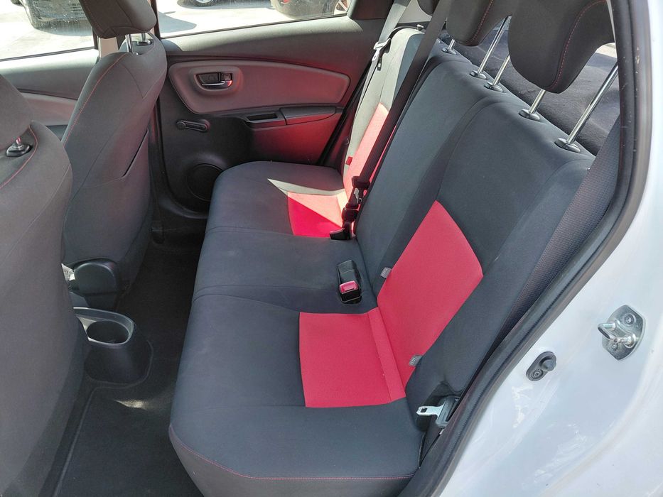 Toyota Yaris 1.4D, 2015 Nacional 104000km