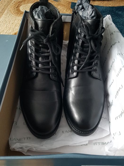 Do sprzedania nowe buty rozmiar 42