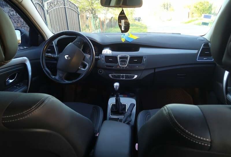 Renault Laguna 2011 року, дизель 1.5 DCI