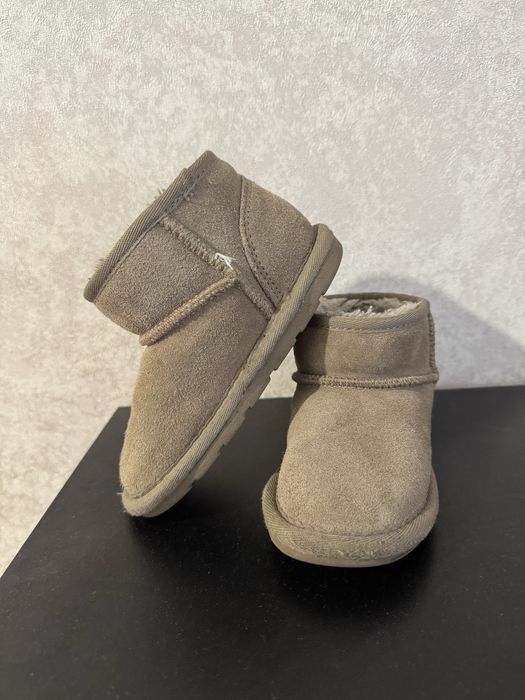 Угги замшеві на дівчинку розмір 25-26