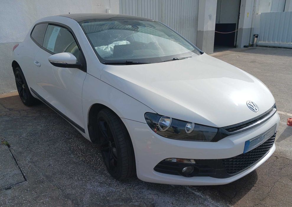 Volkswagen Scirocco 1.4 TSi - SALVADO - 2009