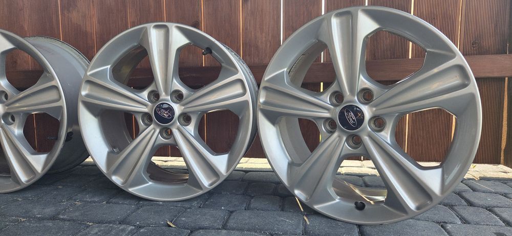 5x108 17" Ford Mondeo Mk4 Mk5 Focus Mk4 Mk5 Kuga z Czujnikami