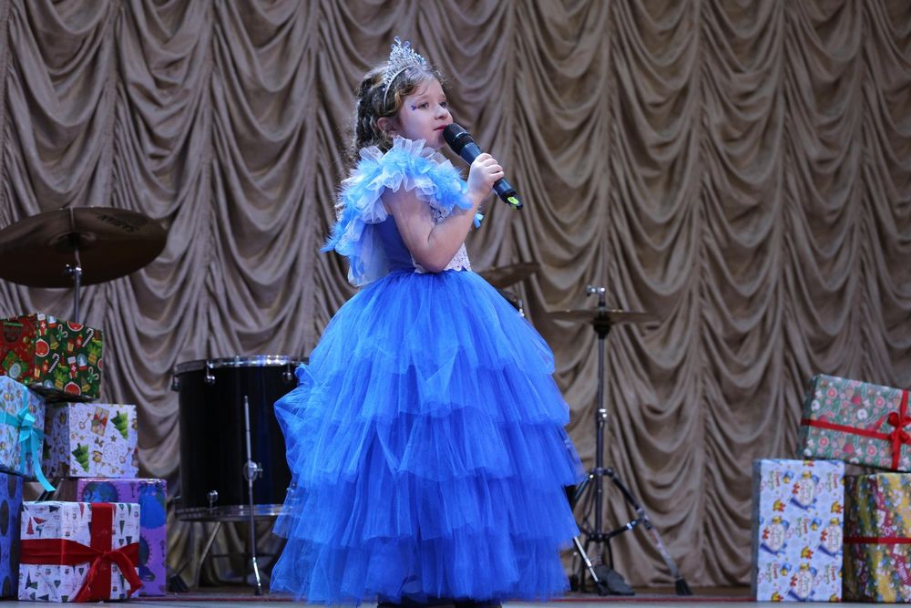 Сукня дитяча шили на замовлення