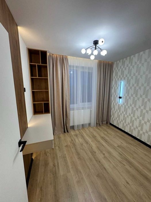 2-кім + кухня-вітальня|Центр, Княгинин|Гардероб|Меблі+техніка|КНЯГИНИН