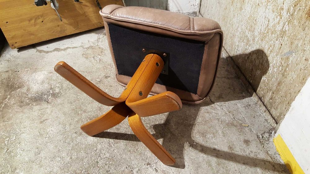 Pufa/stołek/taboret/podnóżek skórzany  - Made in Germany