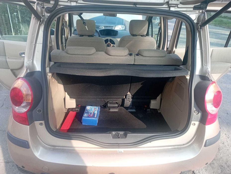 Renault Modus (Benzyna) 1,6 2004r