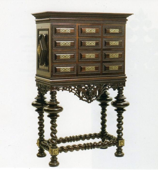 Mesa de abas/costura mogno