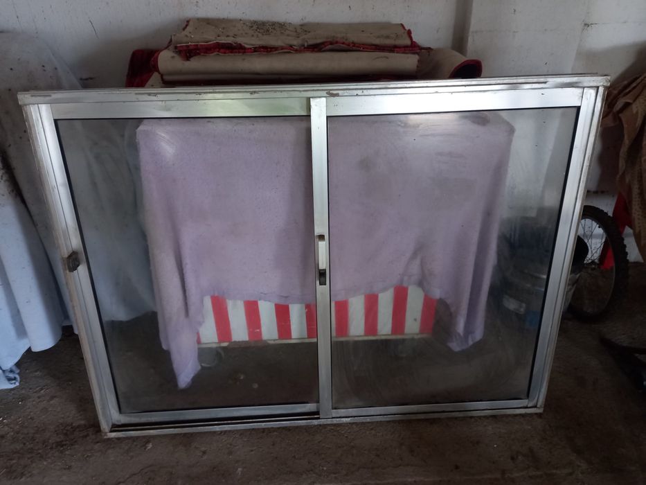 Janelas de Alumínio usadas