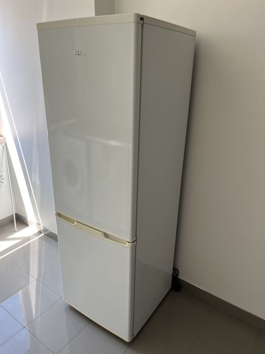Frigorifico Combinado Becken ECO 260 A+