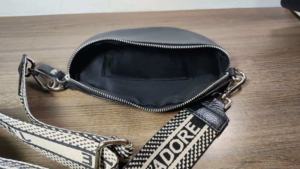 Сумка  Genuine Leather через плече з натуральної шкіри з текстильним ш