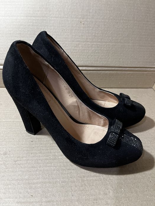 Туфлі замшеві 38 розміру