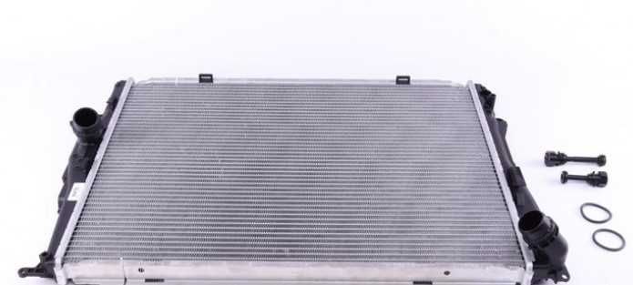 Радіатор охолодження двигуна NRF 53473