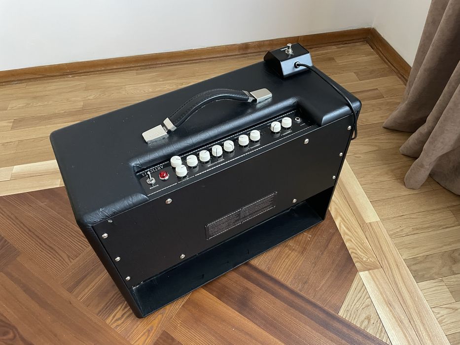 Blackstar Artist 15 Lampowy wzmacniacz 6L6, Jensen