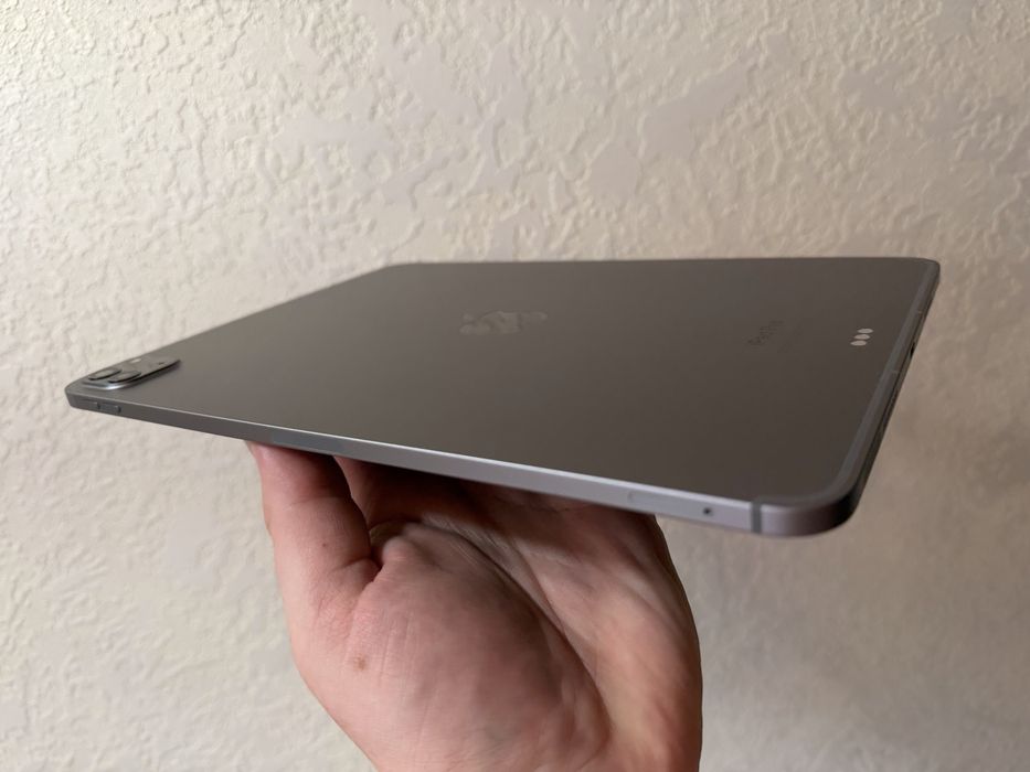 iPad Pro 11 M2 128Gb WiFi+ 4G LTE A2435