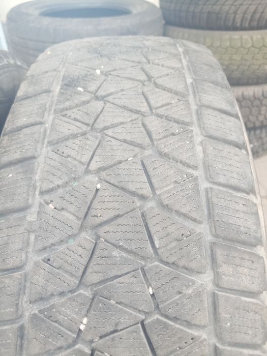 Продам 225/65/17 зима пара