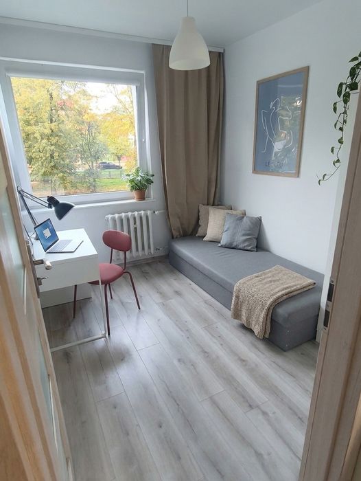 Wynajmę pokój!4 przystanki od centrum! Świetna komunikacja! Pokój od zaraz