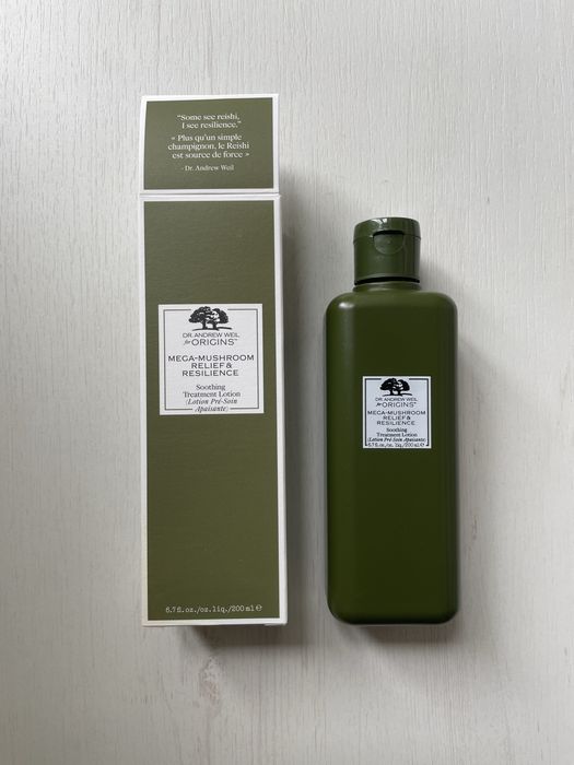 Лосьен для чутливої шкіри обличчя Dr. Andrew Weil for Origins Mega-Mushroom Relief & Resilience
