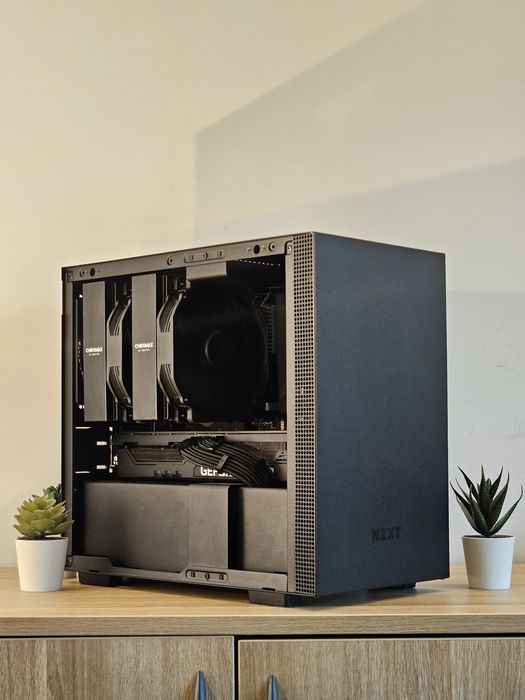 Kompaktowy komputer ITX RTX 3070, Ryzen 5 5600, 32GB Ram, 1TB SSD