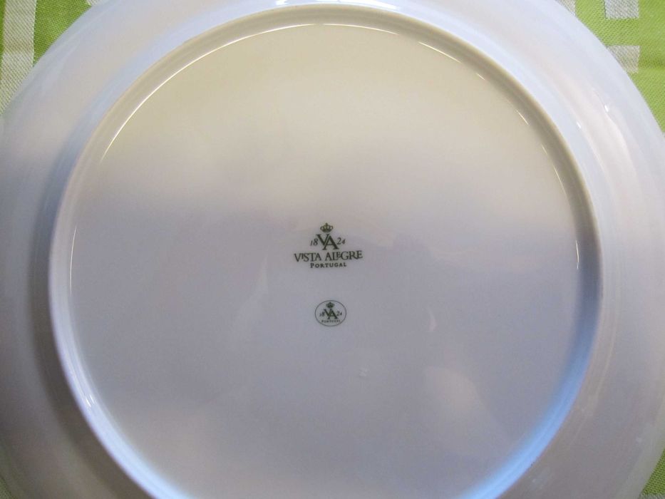 Serviço jantar, chá e café Vista Alegre (100 pç)-Modelo Cozinha Velha