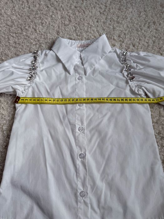 Блуза біла з камінцями на дівчинку