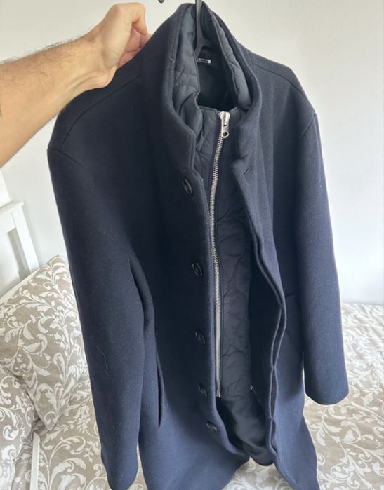 Sobretudo azul marinho com gola dupla • Estiloso • Zara