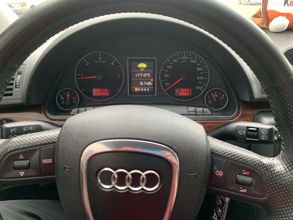 Audi A4 B7 6500$