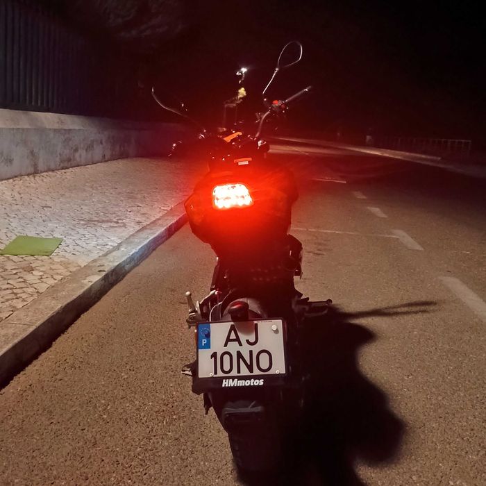 Benelli TNT 125 | Edição de Design Italiano (2021)