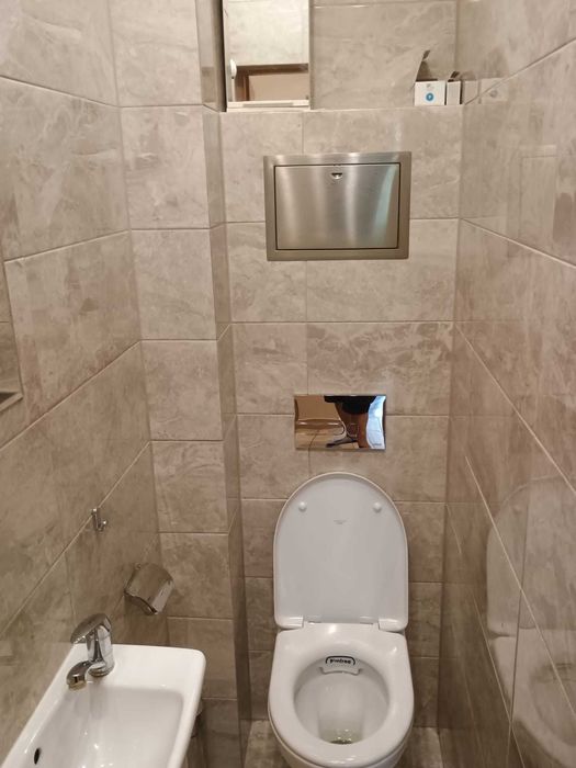 pokój dla 1 os.  1100 Ursynów, z balkonem, m-cem na auto i rower
