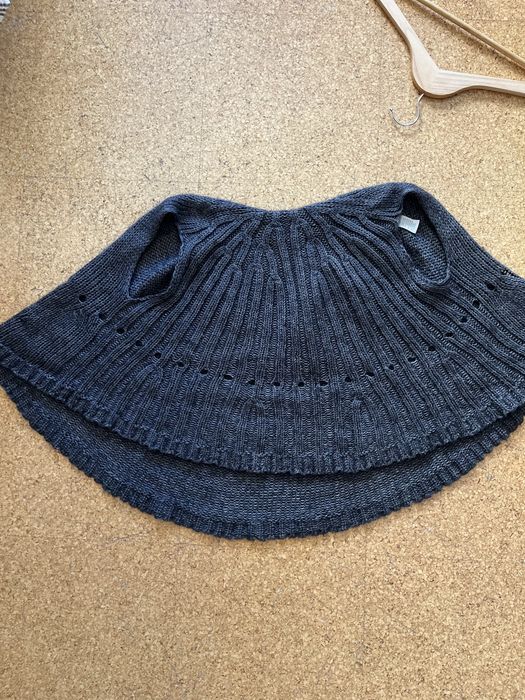 Casaco Malha Oversized Cinza Escuro | Estilo Capa / Poncho Aberto