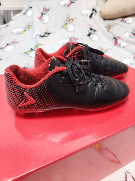 Бутсы,копочки Demix