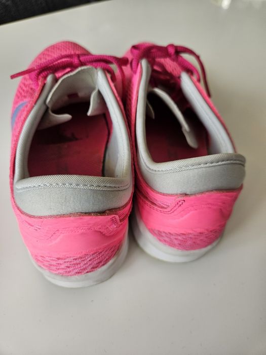 Buty      Nike 38