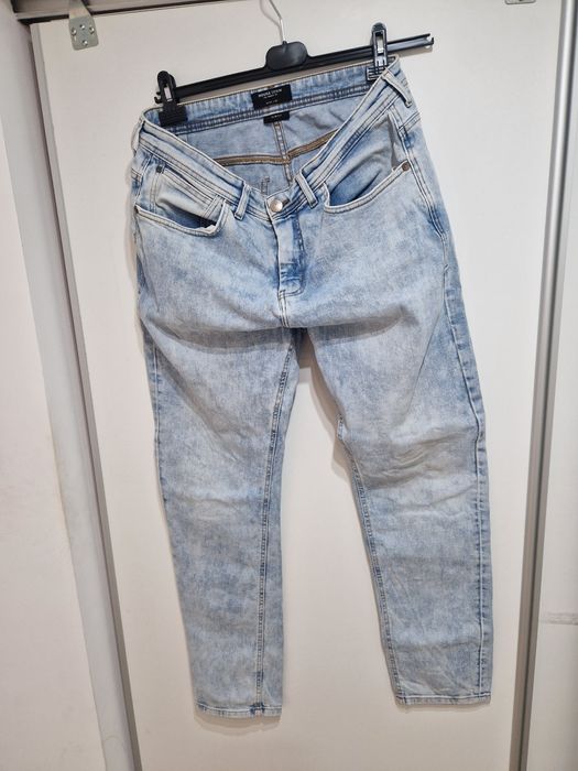 Spodnie jeansowe House Slim Fit W32 L32