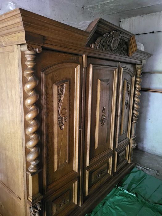 Piękny ,dębowy mebel