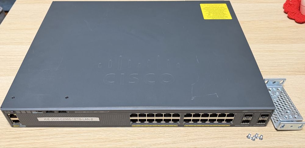 Cisco WS-C2960X-24PS-L24-Port Gigabit PoE Switch
