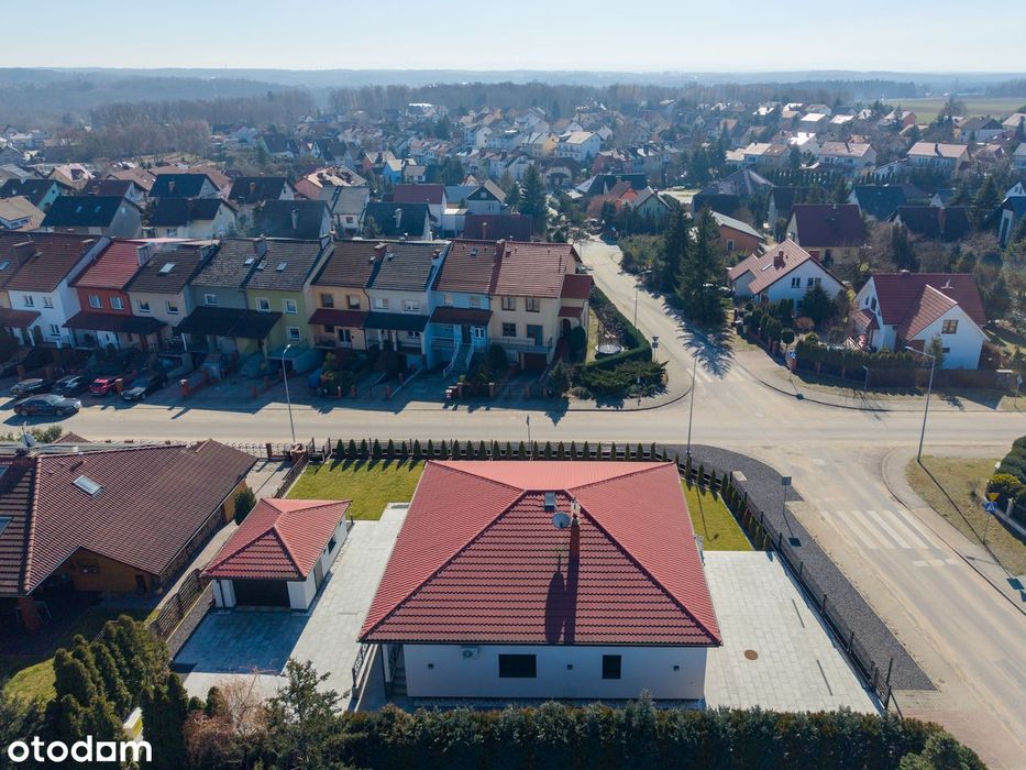 Dom wolnostojący 153 m2 plus garaż 27m2